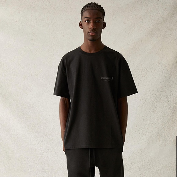 essentials fear of god black t shirt